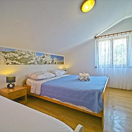 Gasthuis Matana Pomena