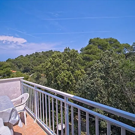 Guest house Matana Pomena