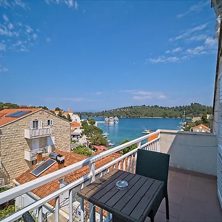 Matana Πανσιόν 3*