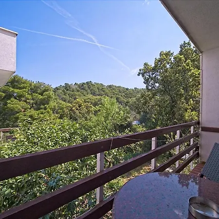 Guest house Matana Pomena