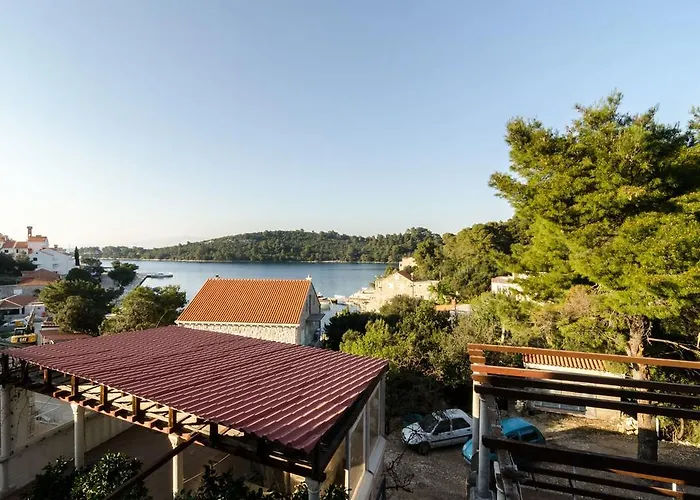 Matana Pensionat Pomena